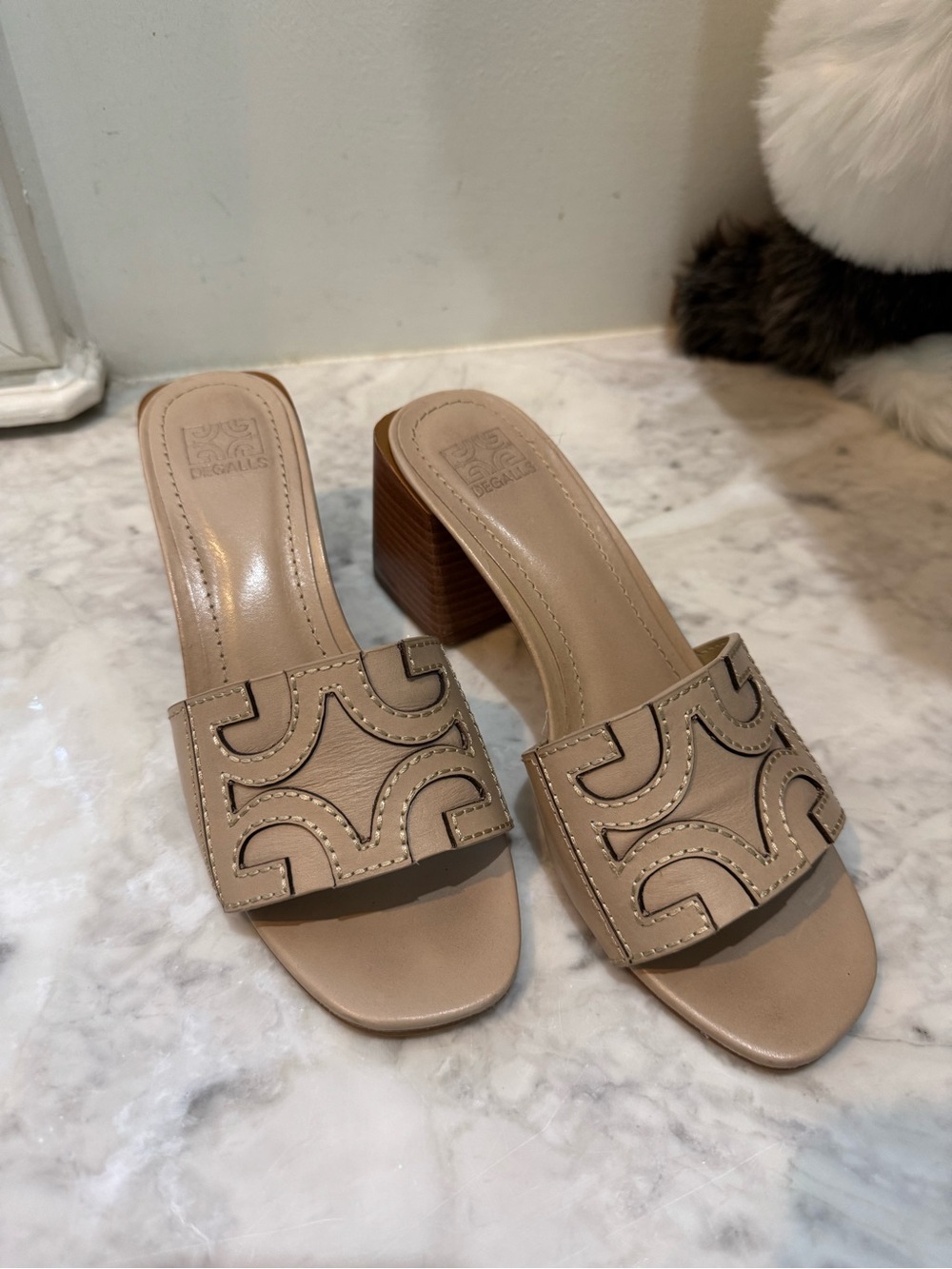 Brazilian Tory Burch-style Neutral Leather Logo Slide Mules